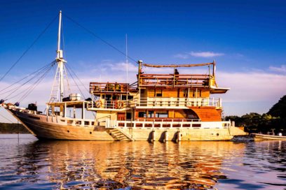 Host your next retreat on a liveaboard